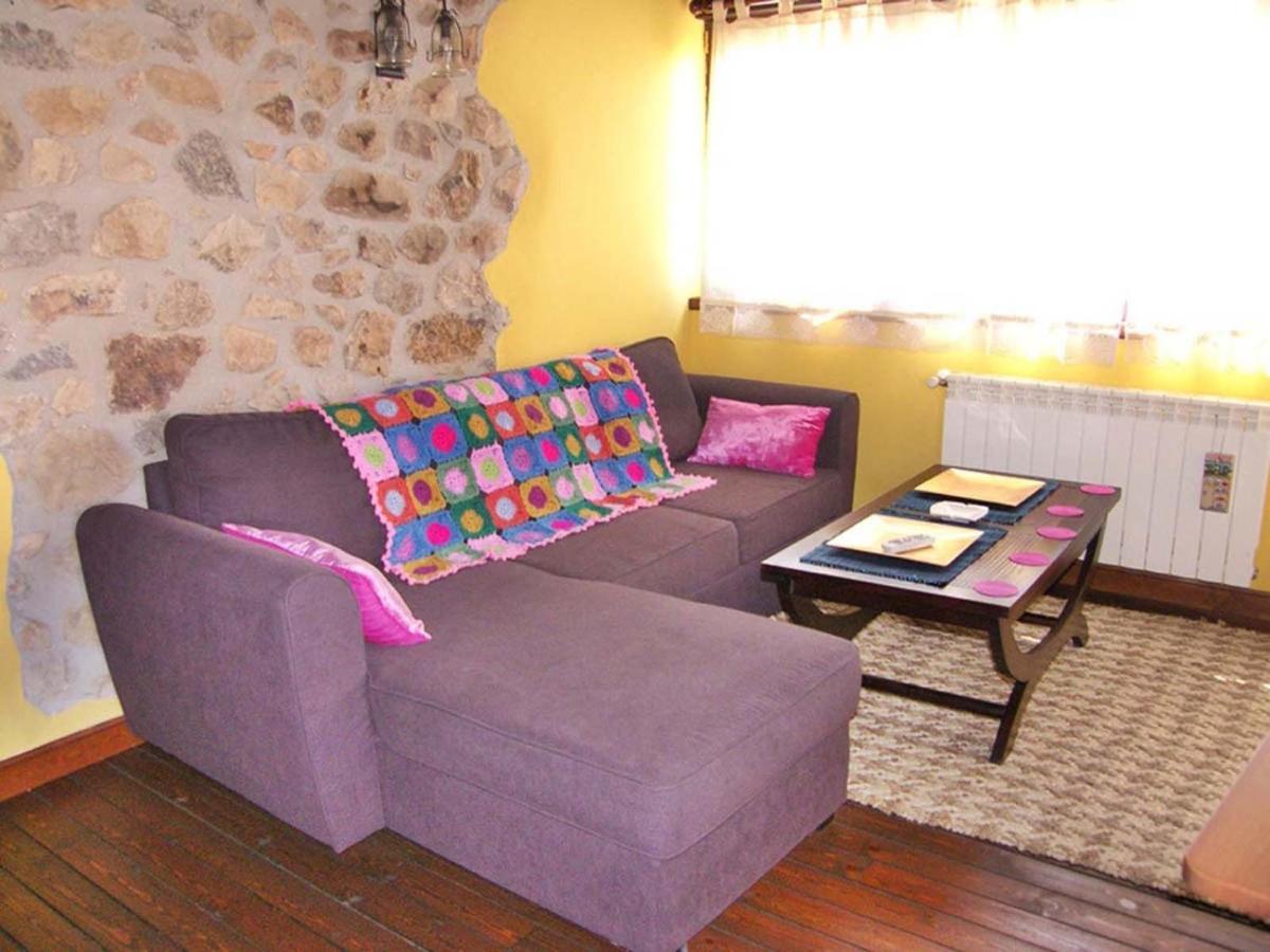 Apartamentos Rurales La Candaliega Onís Pokoj fotografie